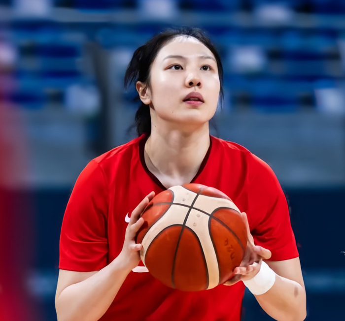 中国女篮力克南苏丹 三名核心球员状态低迷引担