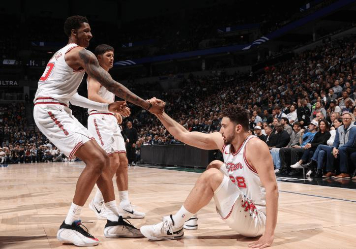 勇士交易库明加冲击附加赛前景